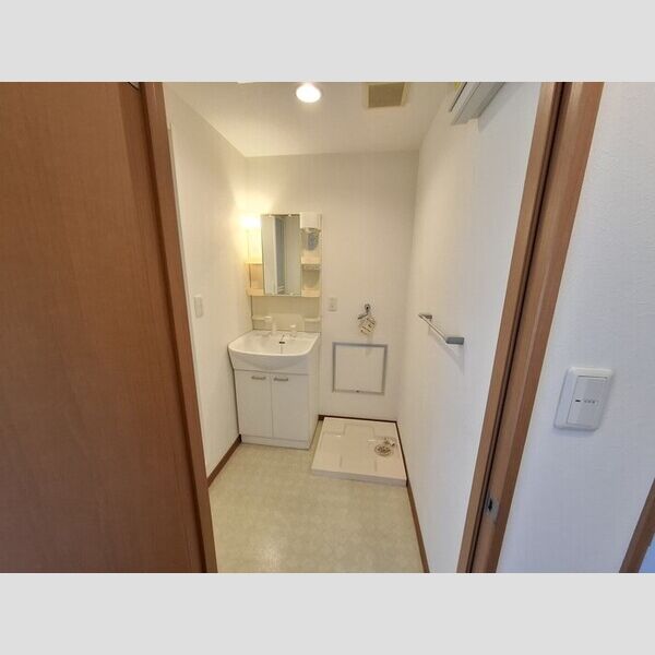 洗面所 (洗面室)