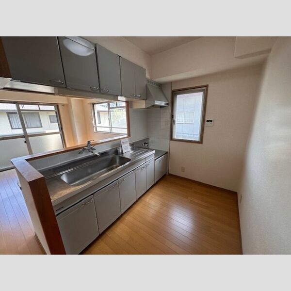 キッチン (キッチン)