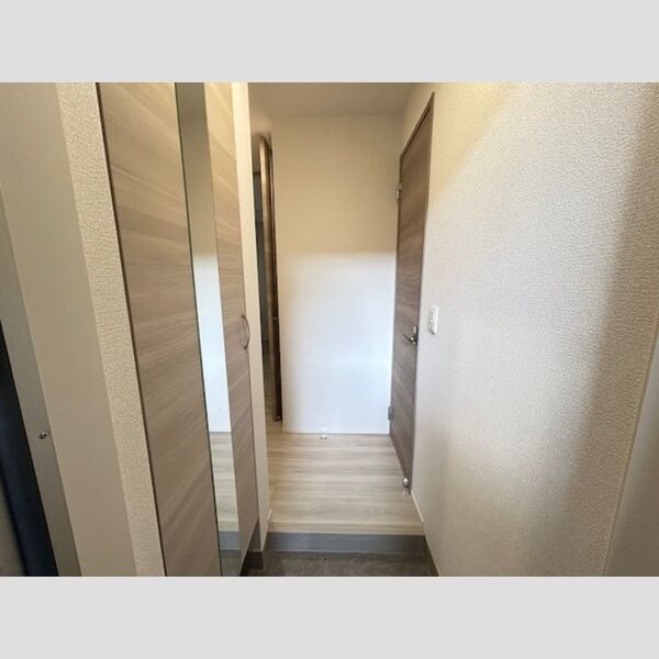 玄関 (玄関)