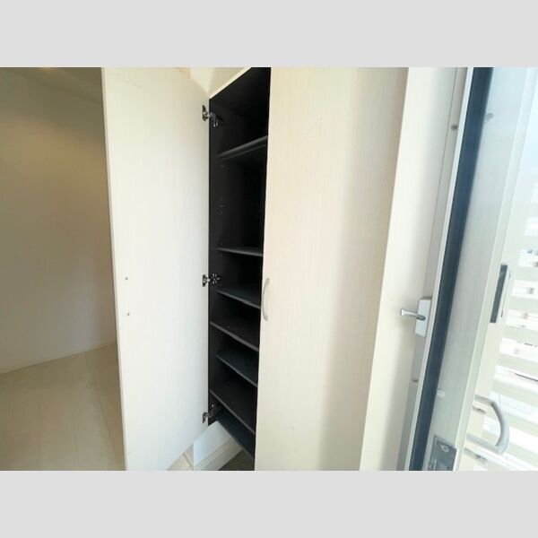 その他設備 (シューズボックス)