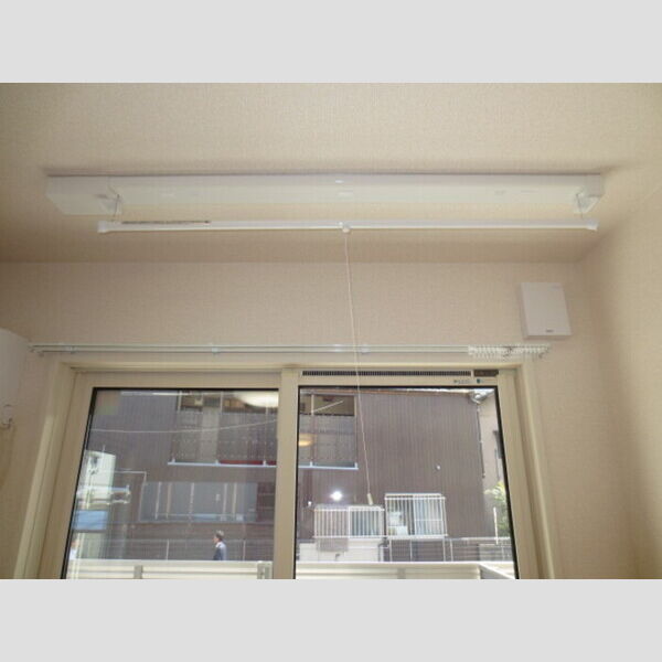 その他 (202　室内物干し)