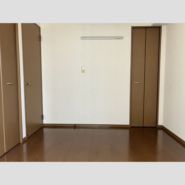その他 (洋室)