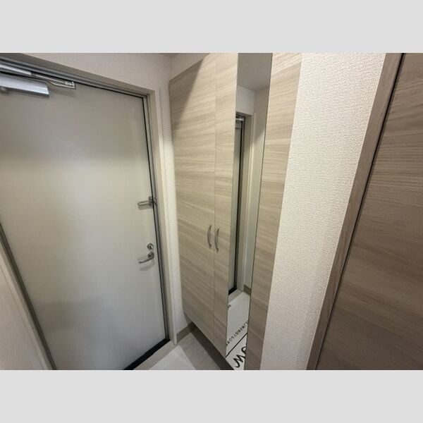 玄関 (玄関)