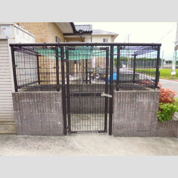 現地周辺 (ゴミ置き場)