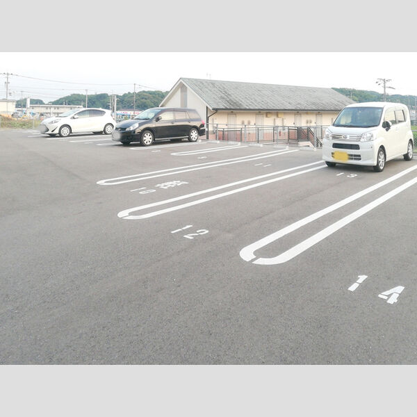駐車場 (駐車場)