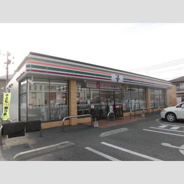 現地周辺 (セブンイレブン佐賀巨勢店　626m)