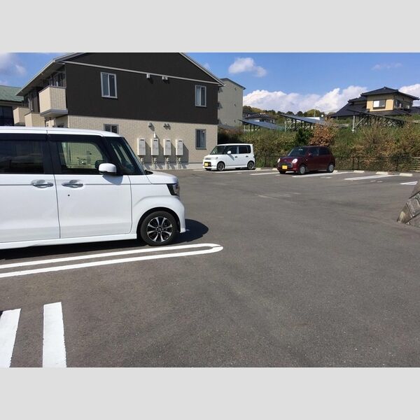 駐車場 (駐車場)