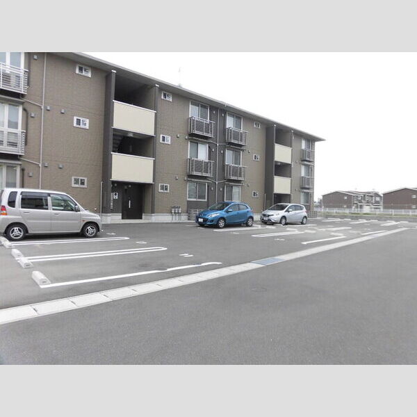 駐車場 (駐車場)