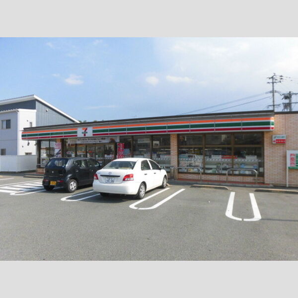 現地周辺 (セブンイレブン佐賀大和尼寺店　217m)