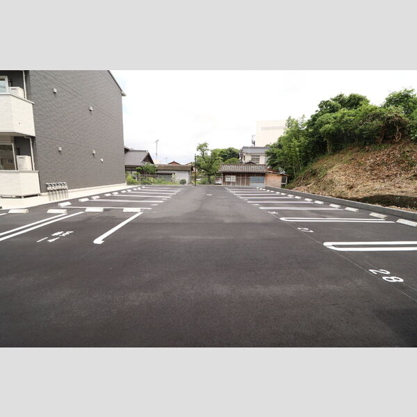 駐車場 (駐車場)