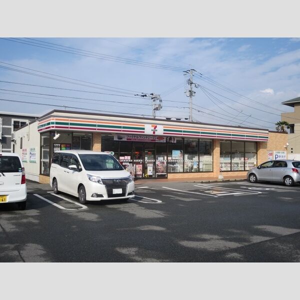 現地周辺 (セブンイレブン佐賀兵庫北店 290m)