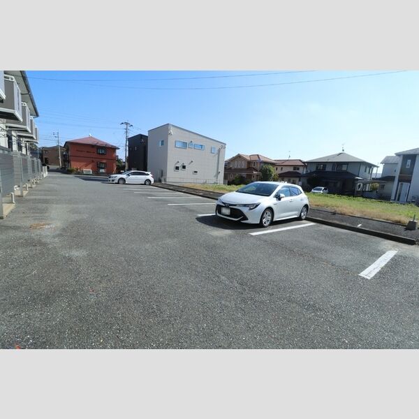 駐車場 (駐車場)