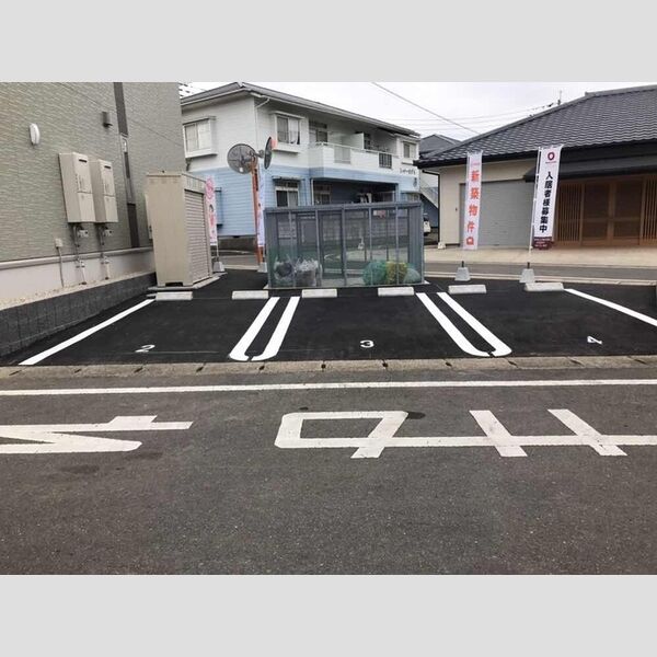 駐車場 (駐車場)