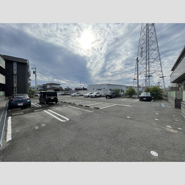 駐車場 (駐車場)