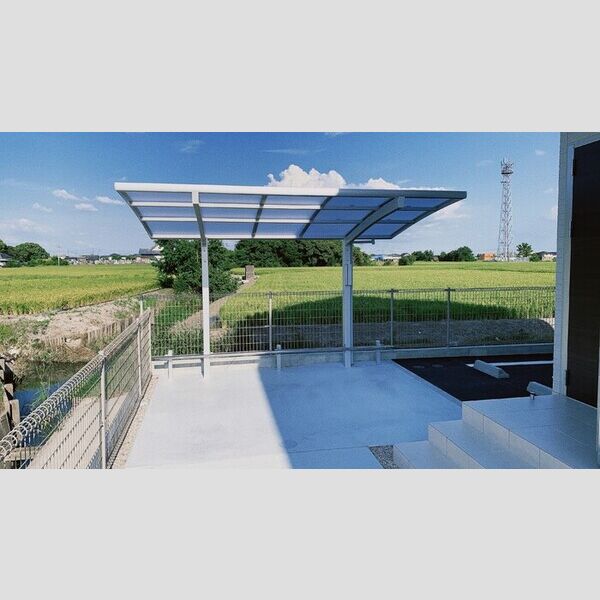 現地周辺 (駐輪場)