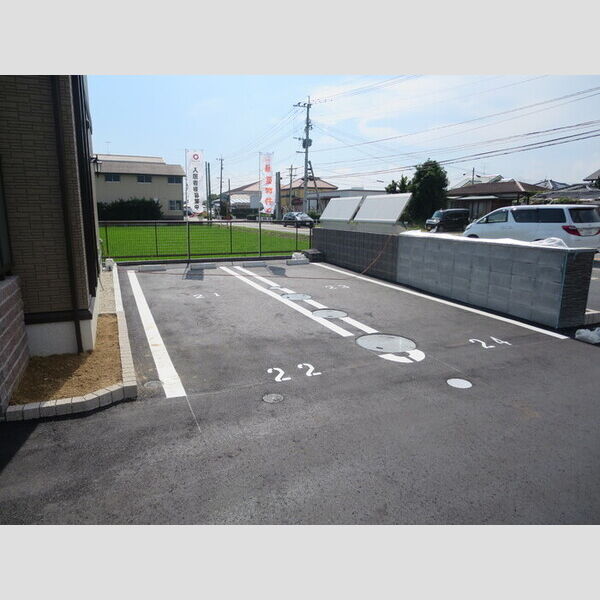 駐車場 (駐車場)