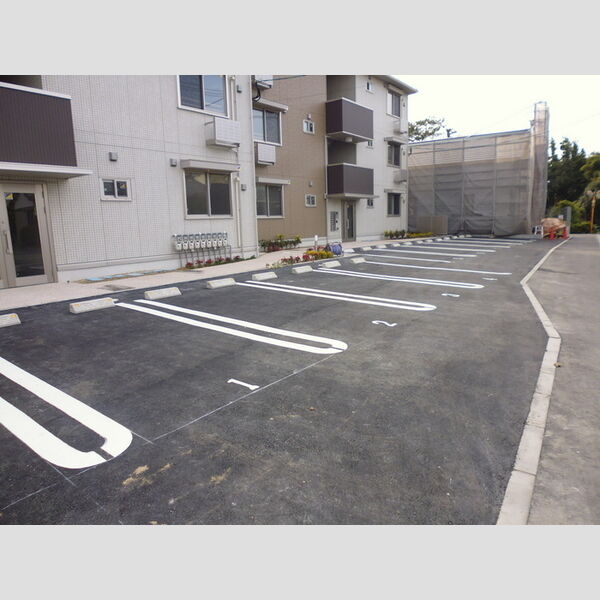 駐車場 (北側駐車場)