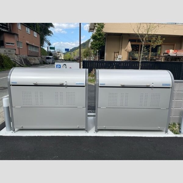 現地周辺 (ゴミ置き場)