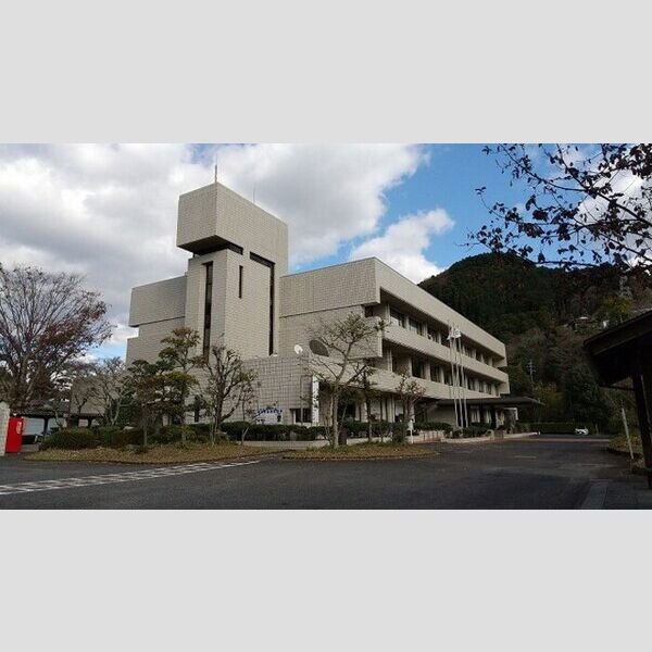 現地周辺 (富士町役場まで720m)