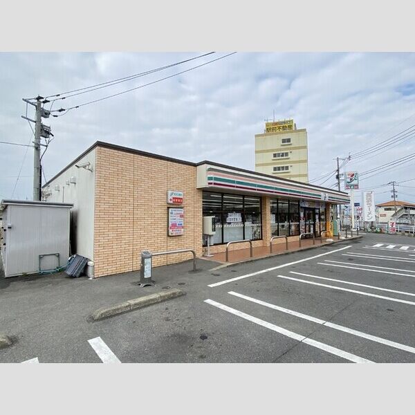 現地周辺 (セブンイレブン佐賀光1丁目店 488m)