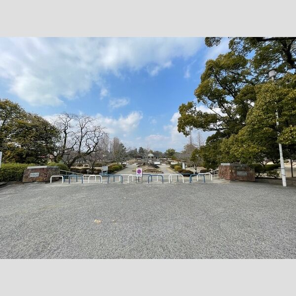 現地周辺 (神野公園 800m)