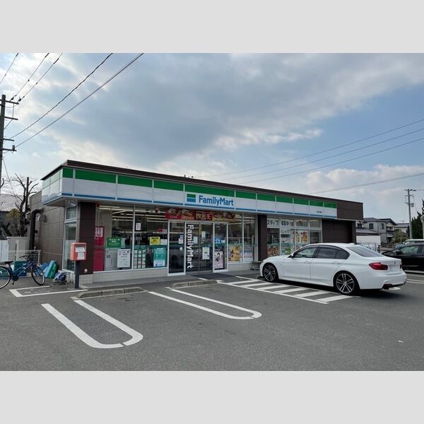 現地周辺 (ファミリーマート佐賀神園店 209m)