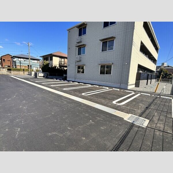 駐車場 (駐車場)