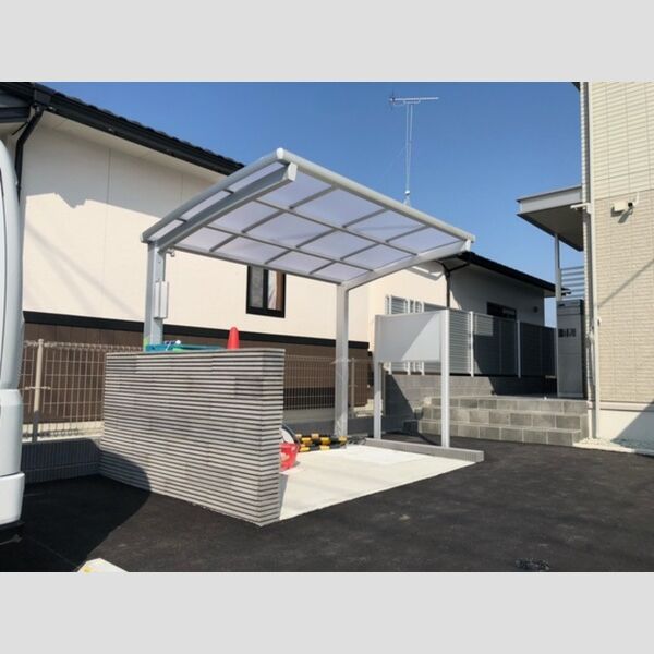 現地周辺 (駐輪場)