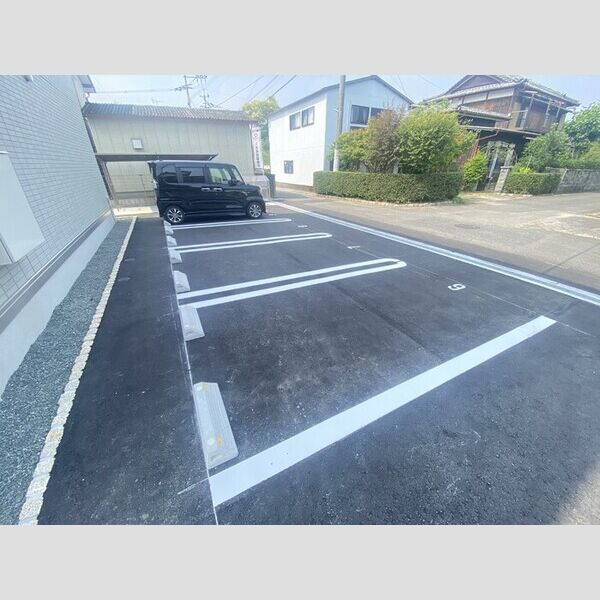 駐車場 (駐車場)