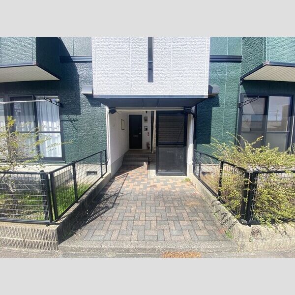 エントランス (D棟　共用部)