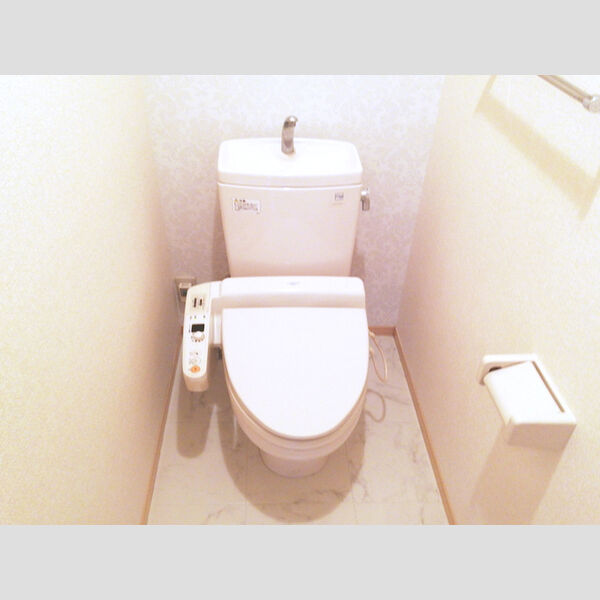 トイレ (103　温水洗浄便座)