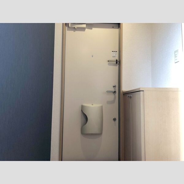 玄関 (B103　玄関)