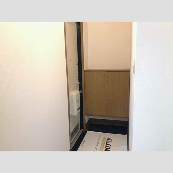 玄関 (フェルメールヒルズ105　玄関)