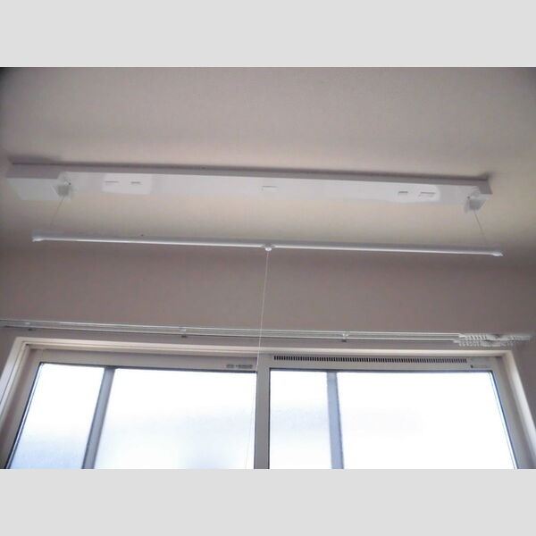 その他 (室内物干し)