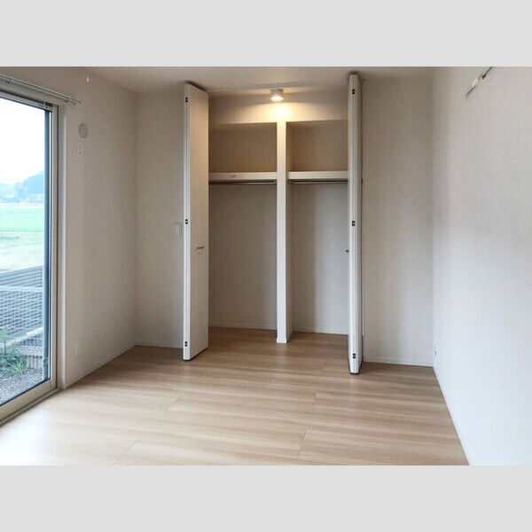 収納 (107 クローゼット)