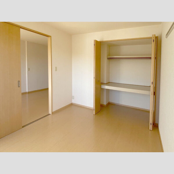 その他 (102　居室)