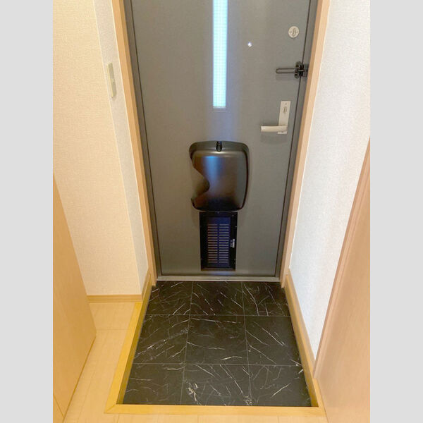 玄関 (102　玄関)