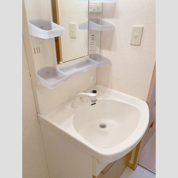 洗面所 (102　独立洗面台)