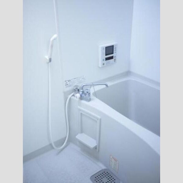 バス (203浴室)