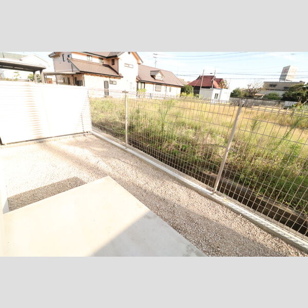 その他 (102　専用庭)