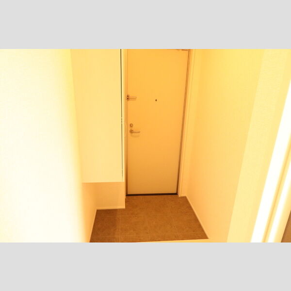 玄関 (202　玄関)