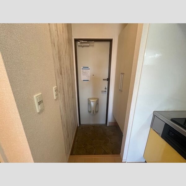 玄関 (105　玄関)