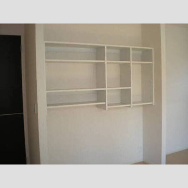 その他 (B106　飾り棚)