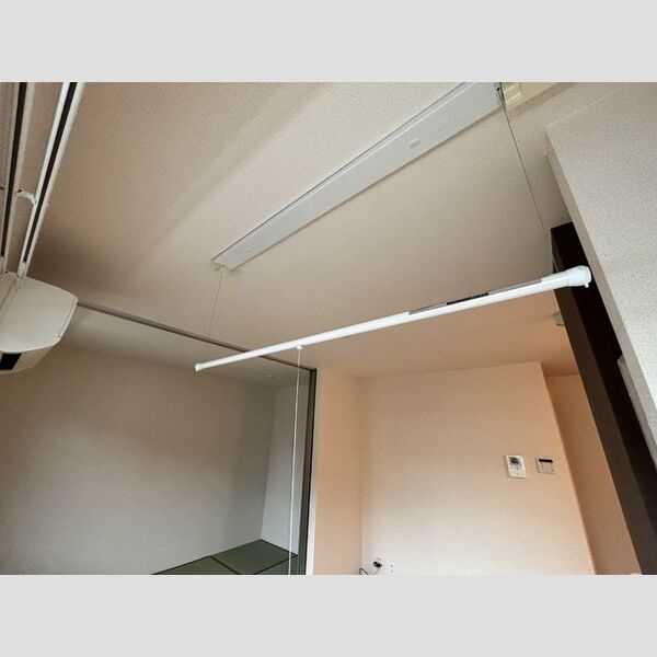 その他 (103　室内物干)