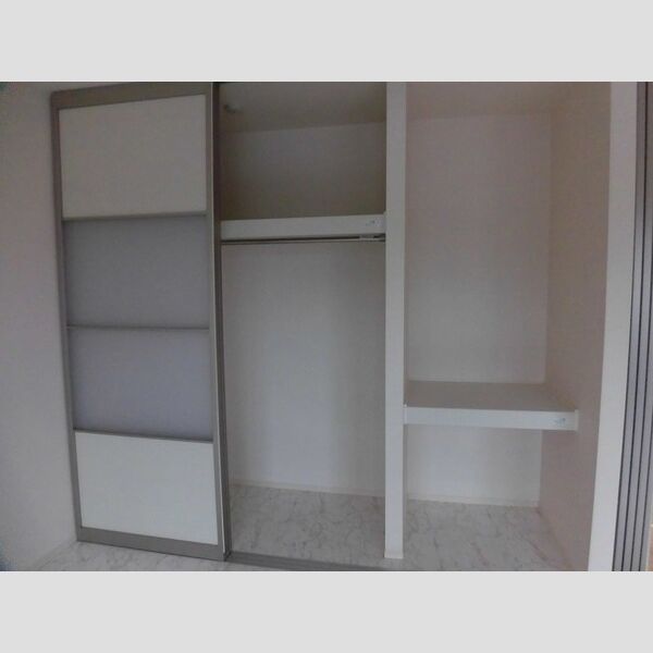 収納 (洋室クローゼット)