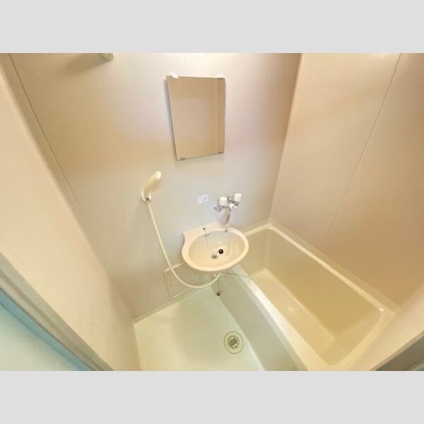 バス (103　浴室)