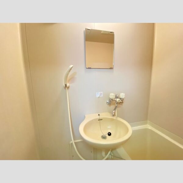 洗面所 (103　洗面所)