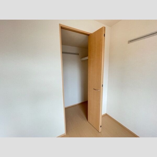 その他 (クローゼット)