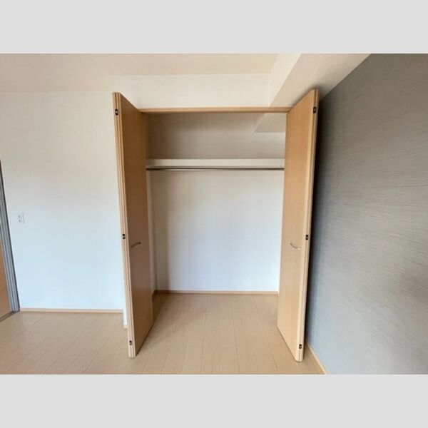 その他 (クローゼット)