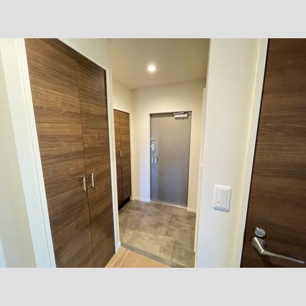 玄関 (503　玄関)